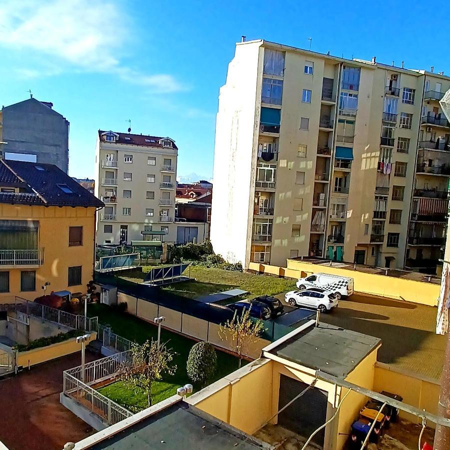 Apartment Intero Luminoso E Accogliente ! *
